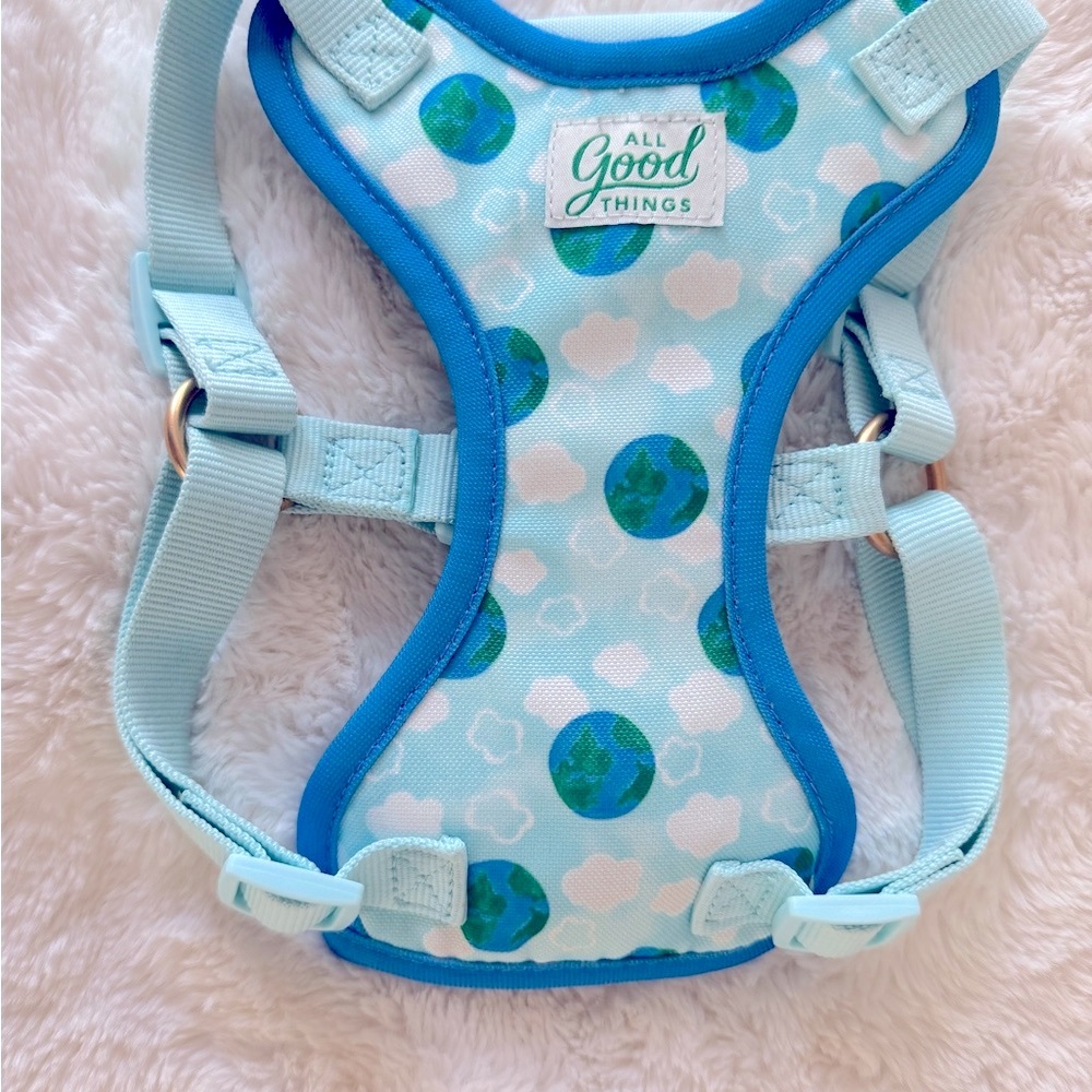 All Good Things Dog Harness in Blue and Green, NWOT